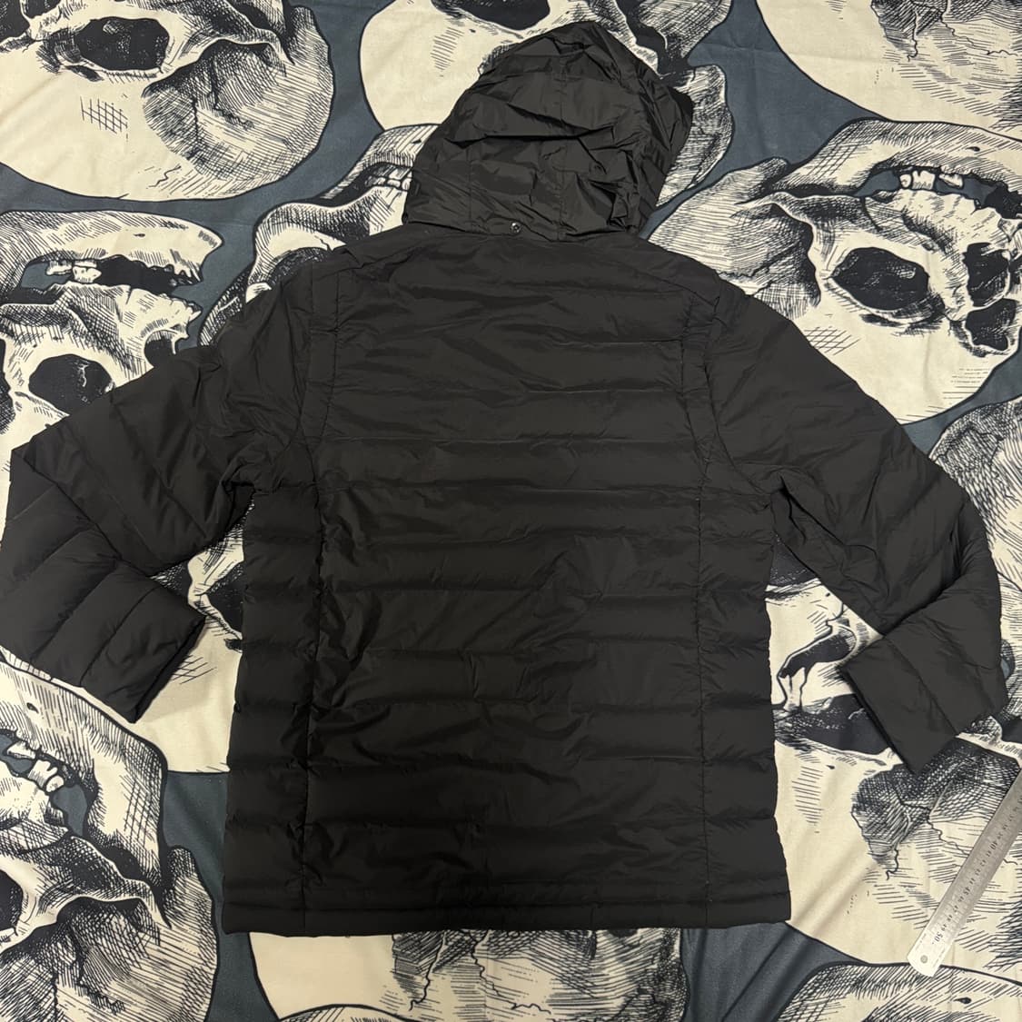 DKNY 구스다운 경량 패딩 M사이즈 상품이미지7