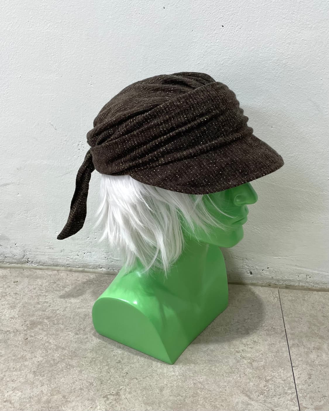 Brown Glossy Scarf Cap 상품이미지1