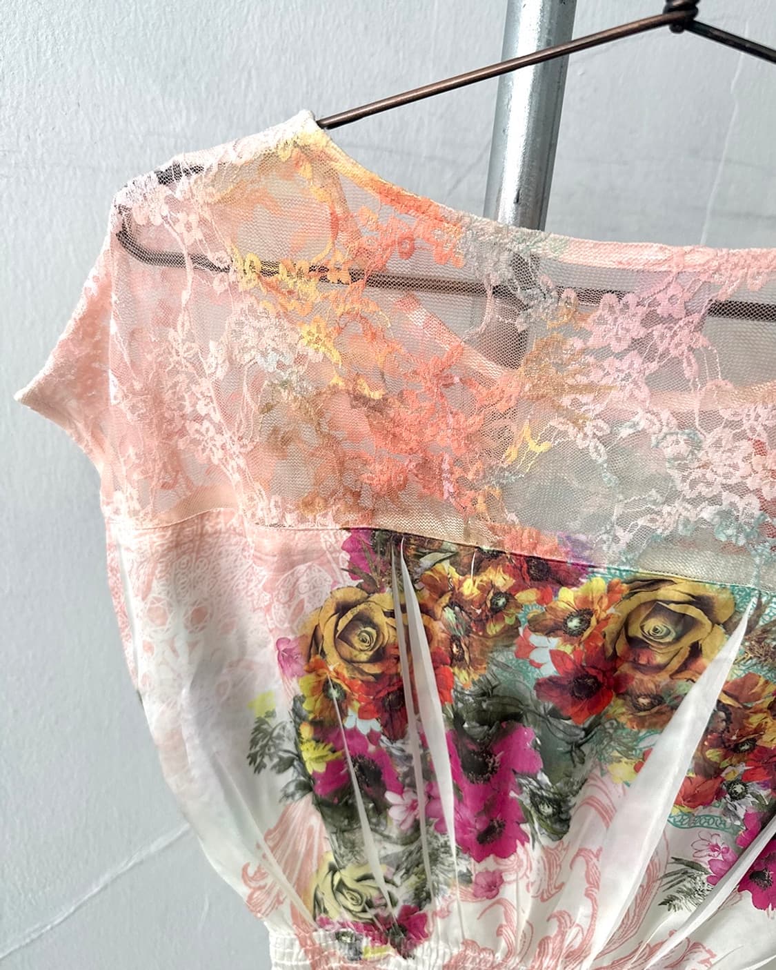 Y2K Lace Mesh Flower Graphic Half Sleeve 상품이미지9