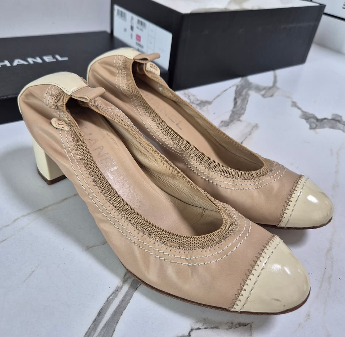 (정품) 샤넬 아이보리 페이던트 밴딩 구두 36.5 상품이미지4