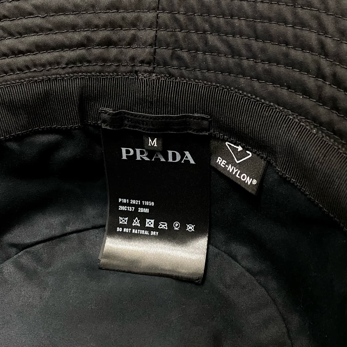 프라다 리나일론 버킷햇 모자 벙거지 2HC137 블랙 M사이즈 상품이미지4