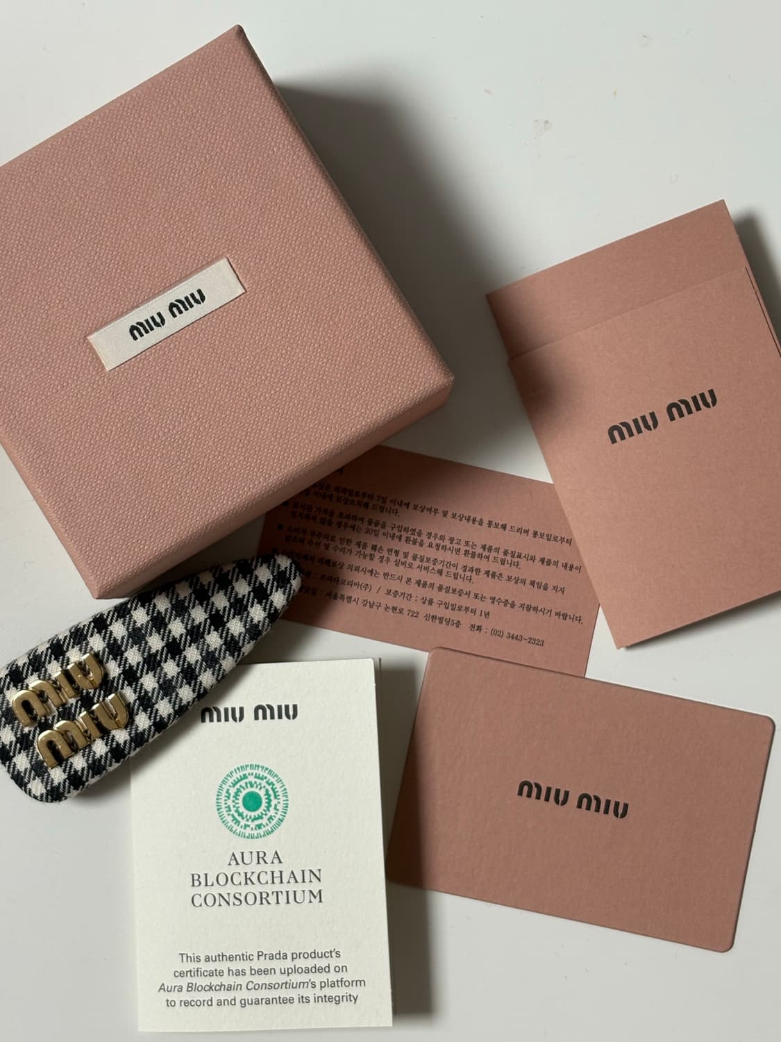 미우미우 헤어핀 (헤어 클립) 깅엄 체크 상품이미지2