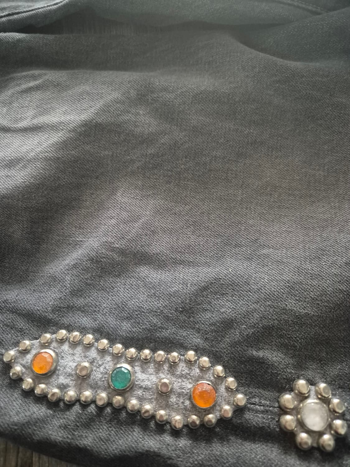 캐피탈 잼스톤 팬츠 흑청 38 사이즈 판매 합니다. 상품이미지3