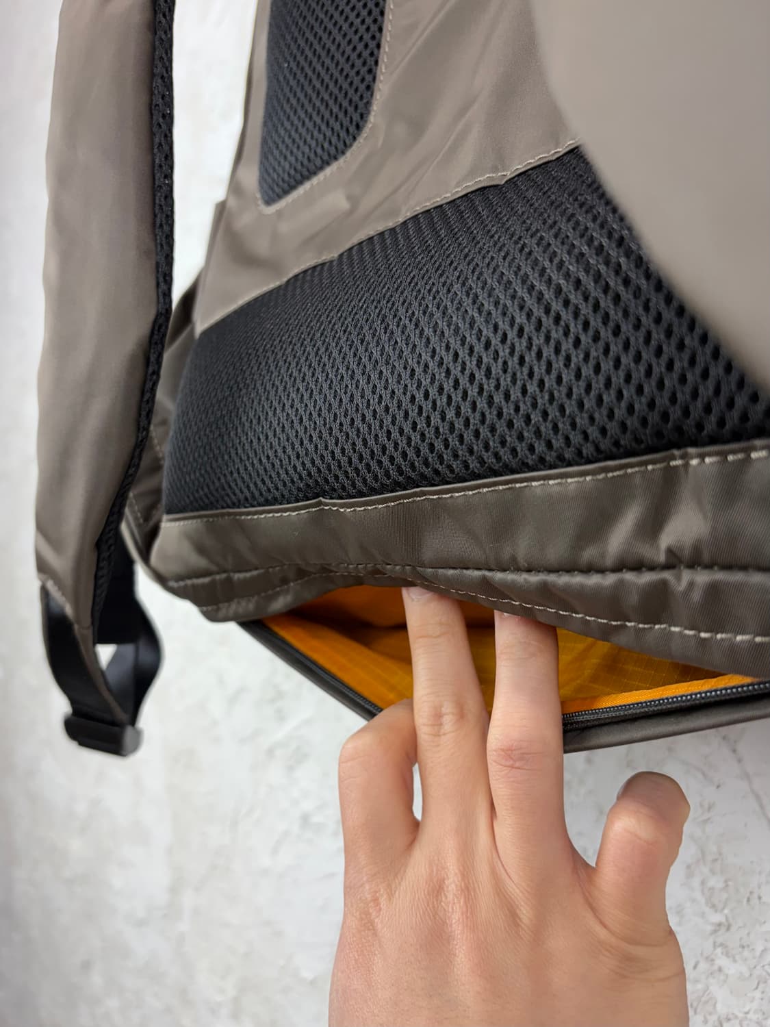 Y'SACCS by 요지 야마모토 3D 멀티 포켓 코듀라 백팩 상품이미지9