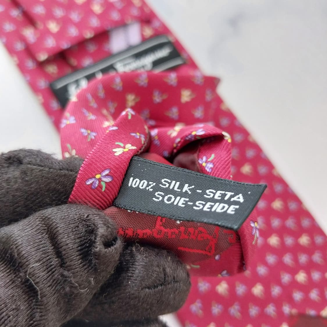 살바토레 페라가모 플라워 모티브 넥타이 8.2cm A+등급 K2650 상품이미지8