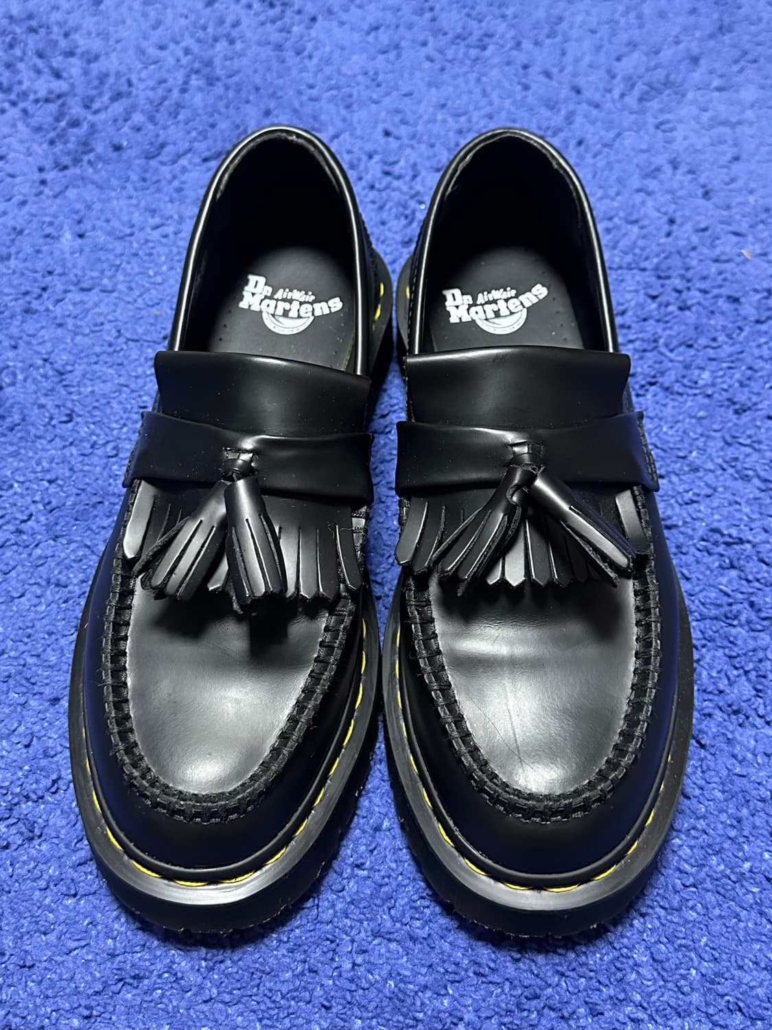 닥터마틴 아드리안 벡스 스무스 레더 테슬 로퍼 블랙 상품이미지5