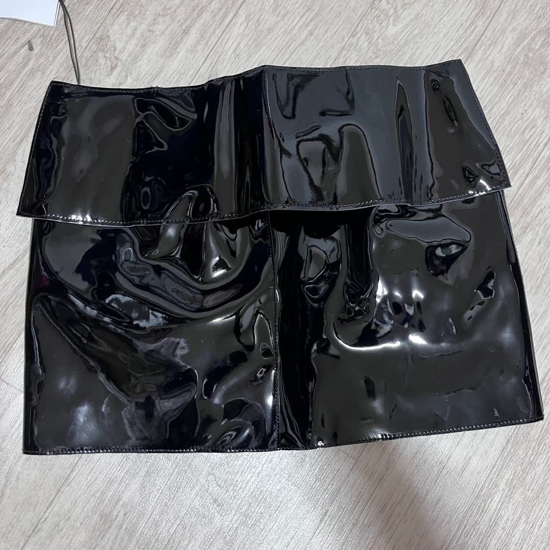 알릭스 유광 로고 미니스커트 상품이미지4