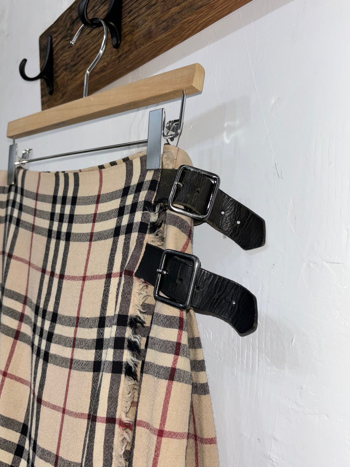 Burberry 버버리 노바체크 울 벨티드 랩 스커트 상품이미지5