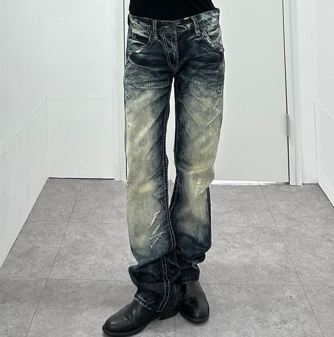 Buckaroo Chrome Rivet Washed Denim 상품이미지2
