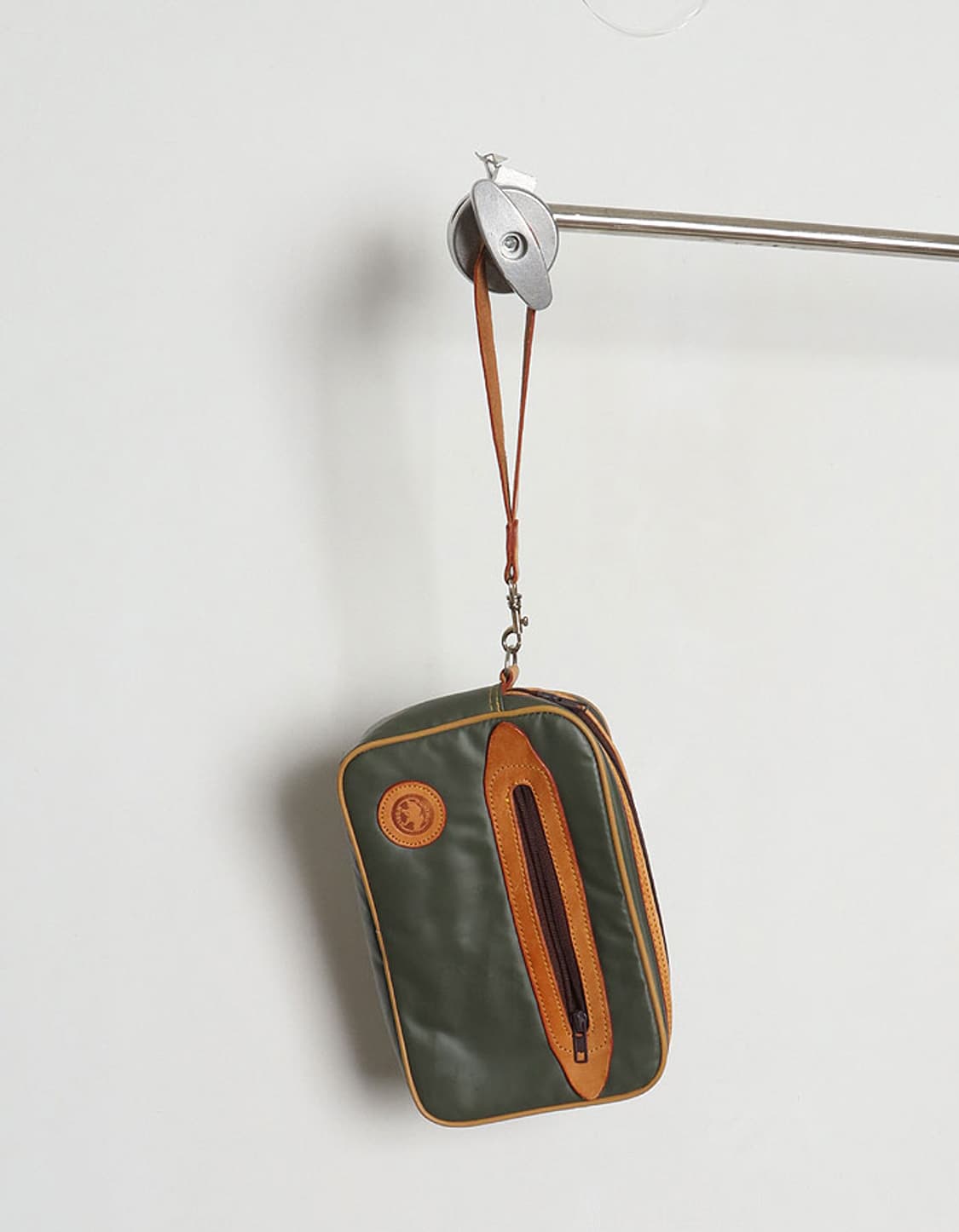 HUNTING WORLD Clutch Bag 상품이미지1
