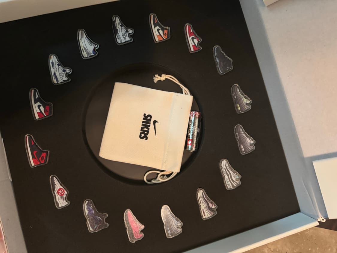 나이키 시계 500피스 한정판 상품이미지2