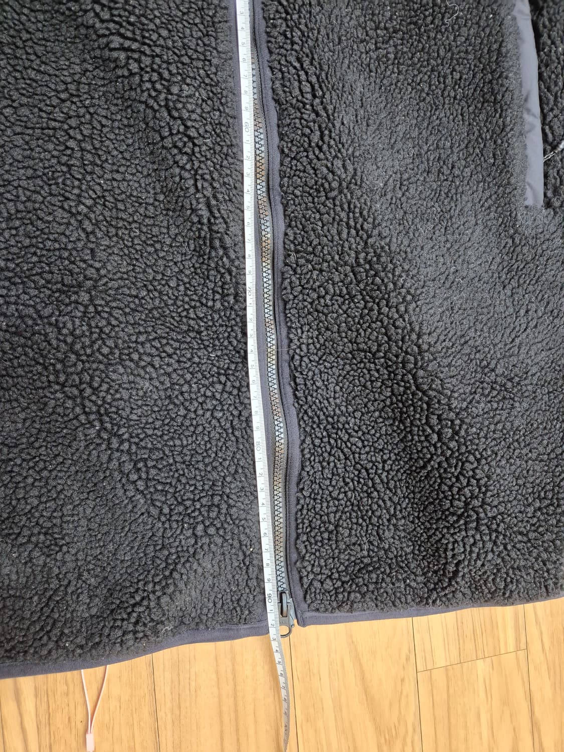 아디다스 양면 롱 코트 XL사이즈 판매합니다. 겉감은 블랙 색상이고, 안 상품이미지6