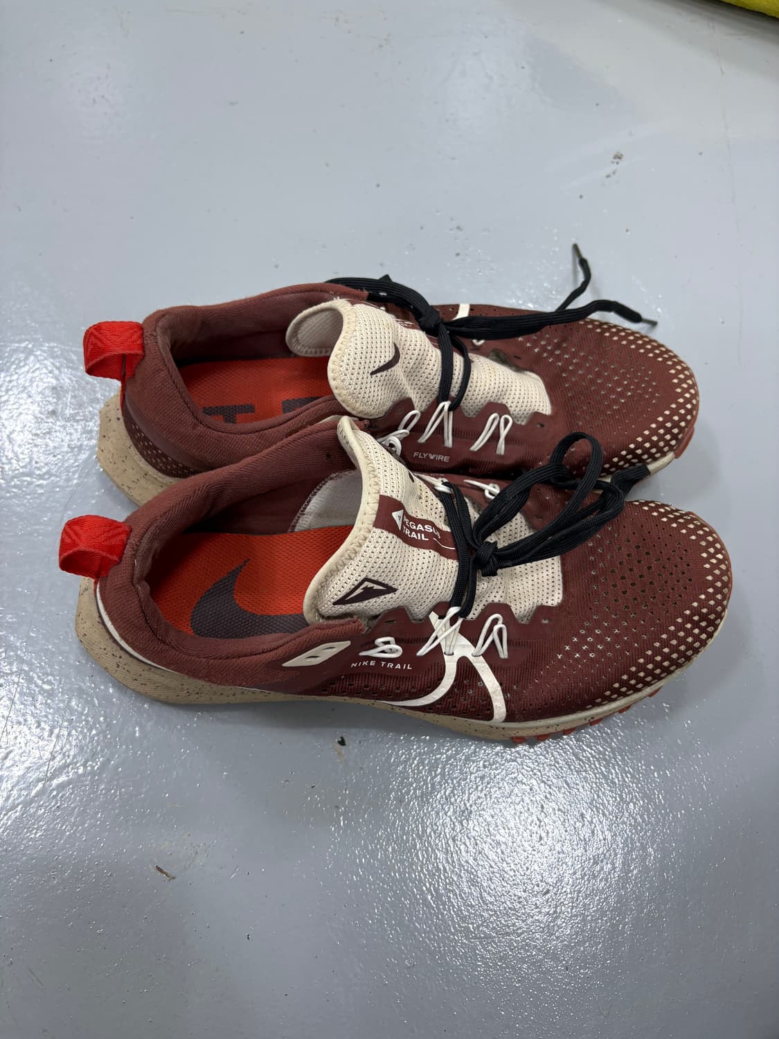 나이키 리액트 페가수스 트레일 운동화 0304J 상품이미지2