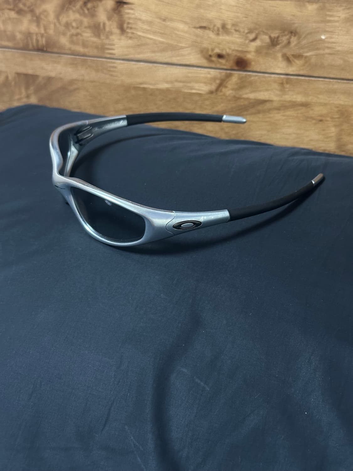 오클리 뉴 스트레이트 자켓 99 알루미늄 상품이미지2