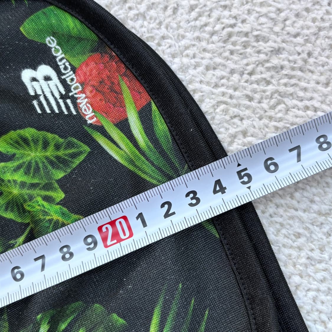 M 뉴발란스 여성 트로피컬 숏 팬츠 0409E 상품이미지5