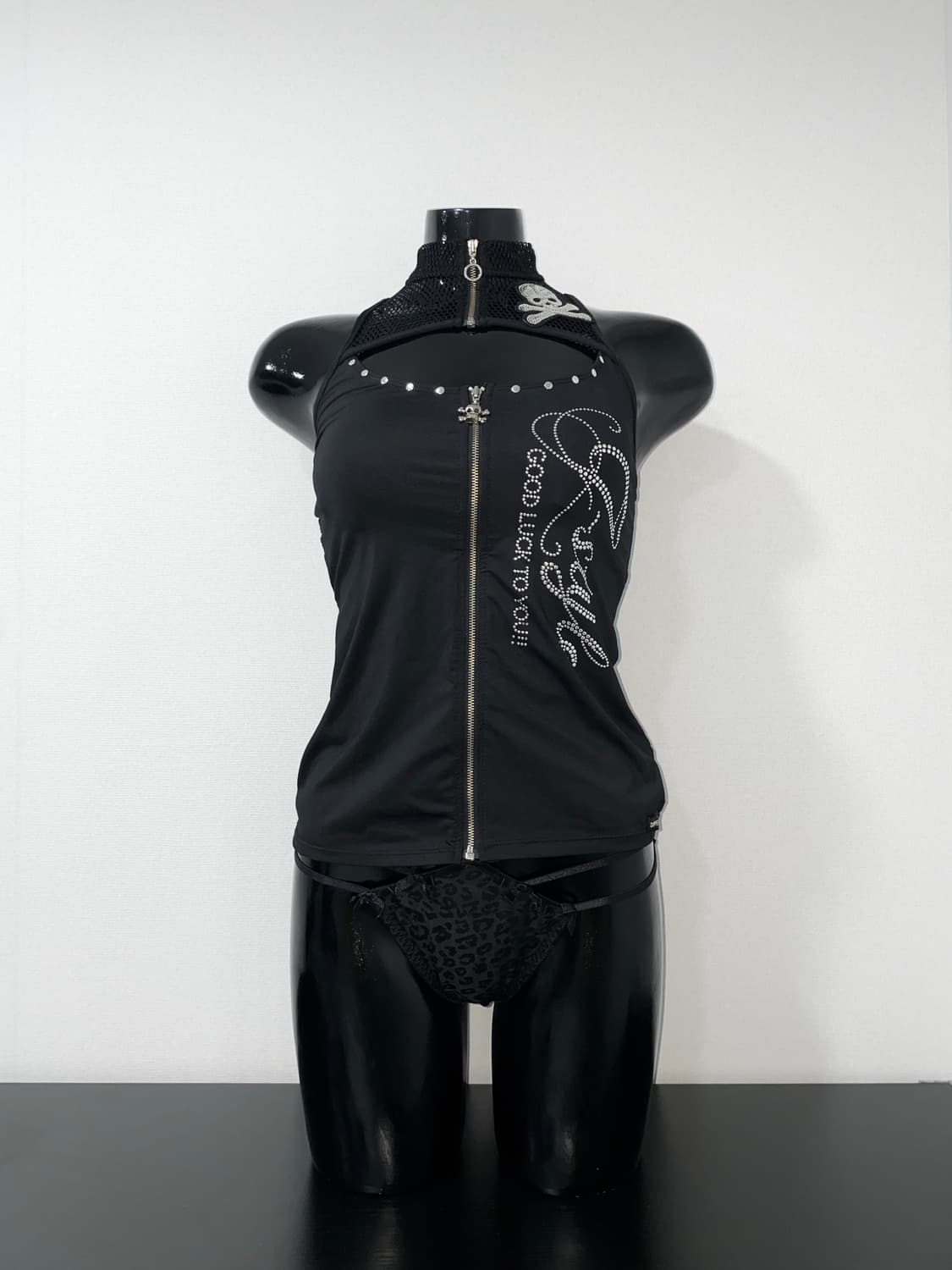 Skull Mesh Halter top 상품이미지4