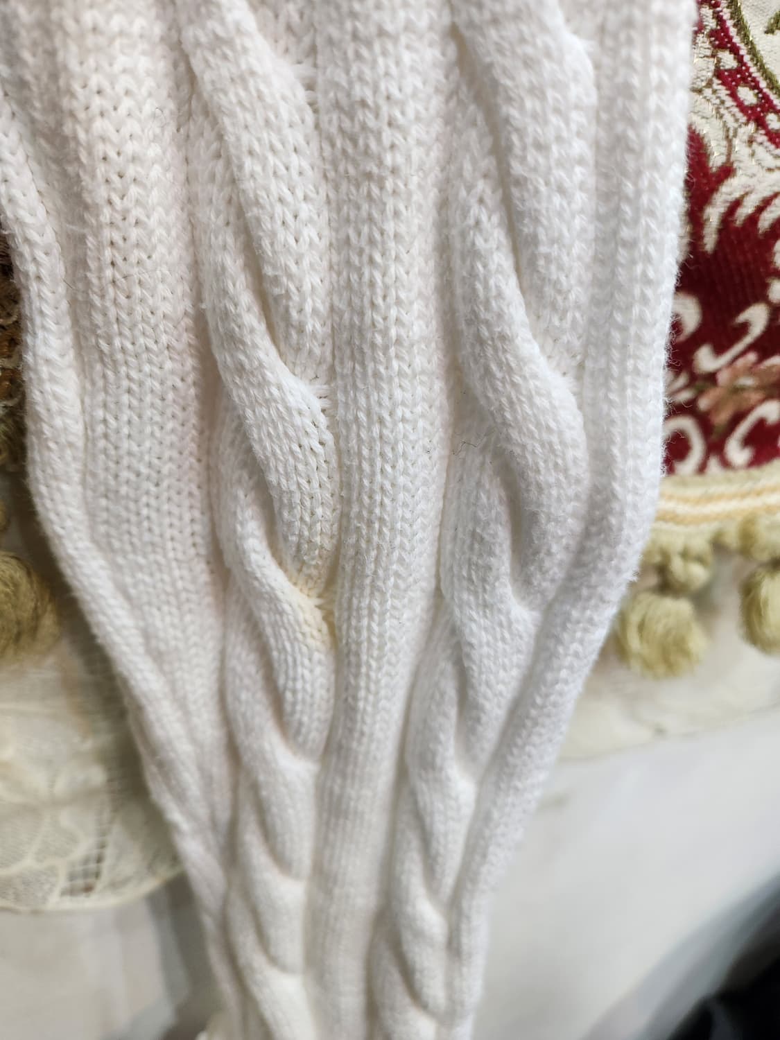 폴로 랄프로렌 화이트 꽈배기 코튼 니트

 상품이미지5