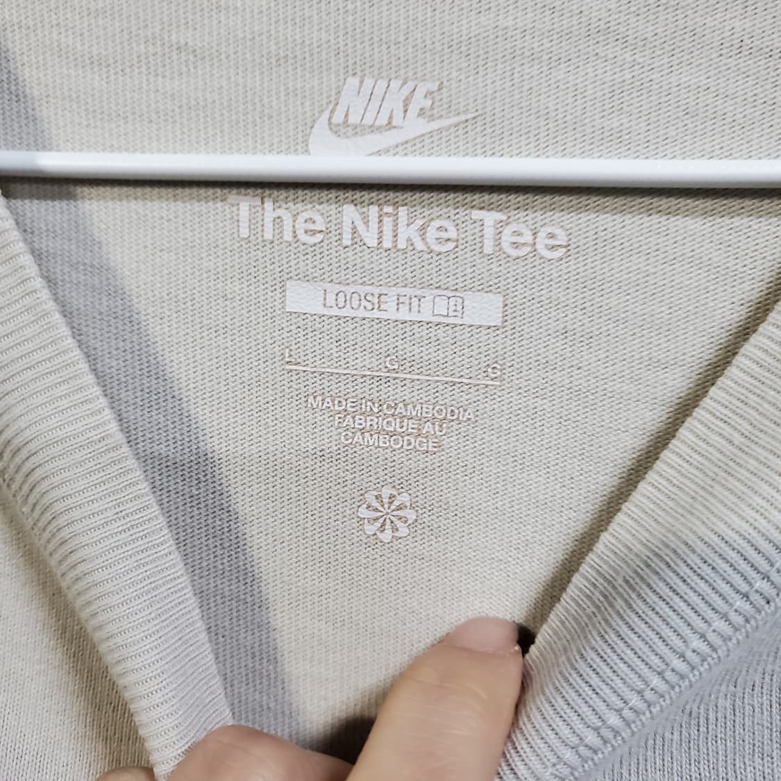 나이키 루즈핏 프린팅 라운드 반팔티  상품이미지3