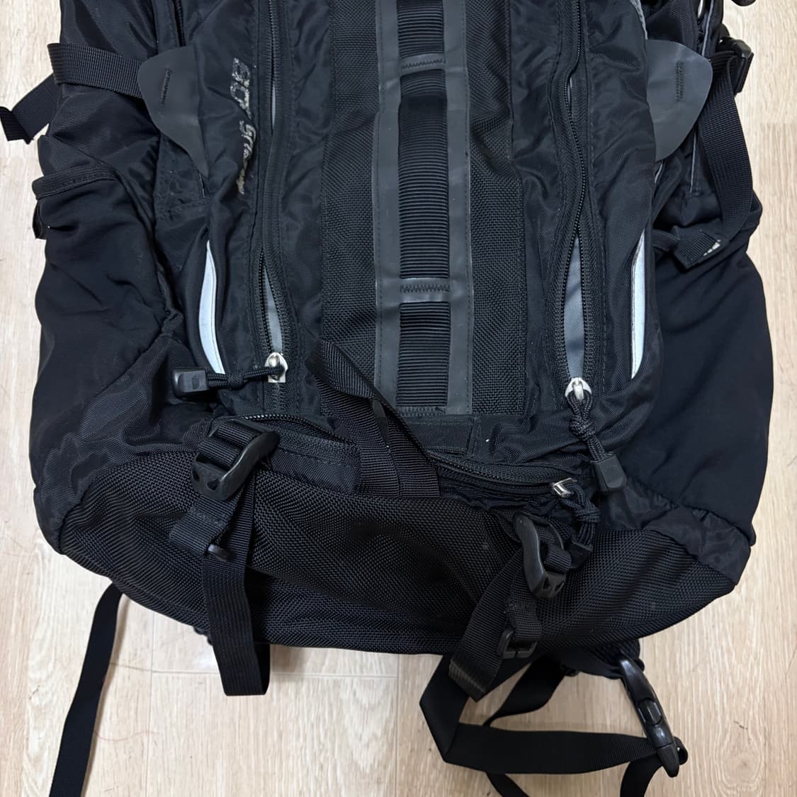 노스페이스 고프코어 박스샷 백팩  상품이미지3