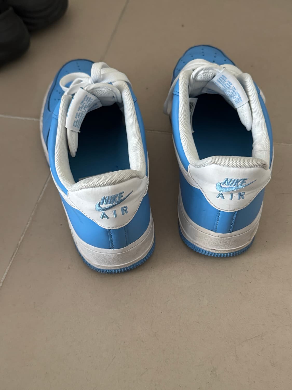 나이키 에어포스 1 07 로우 유니버시티 블루 280사이즈 상품이미지5