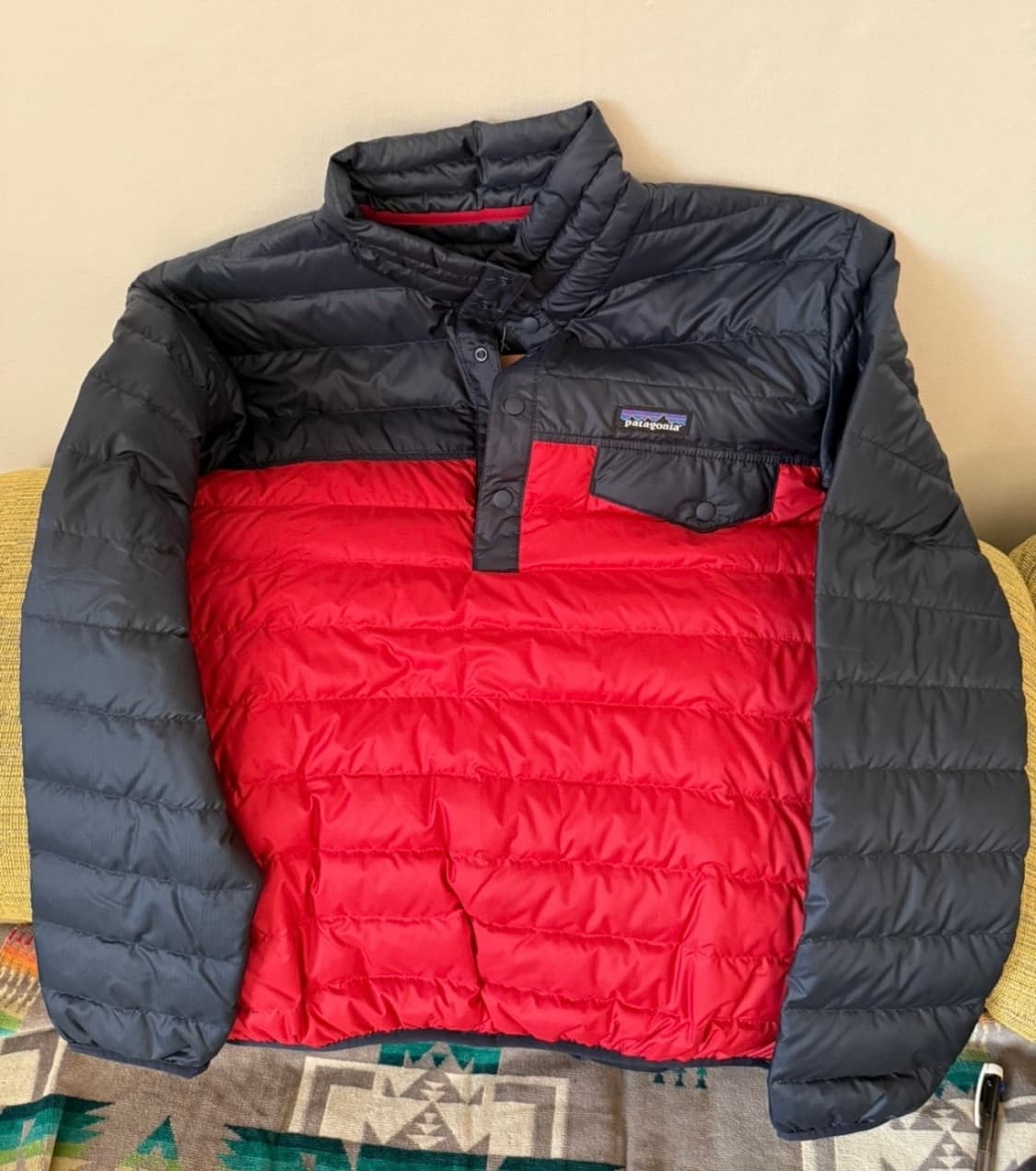 파타고니아 다운 스냅티 레드/네이비 상품이미지1