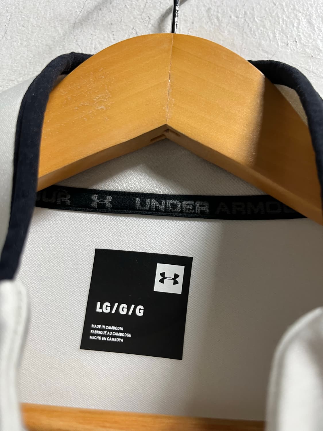 100 언더마머 기능성 트레이닝 트랙탑 져지 정품 상품이미지4