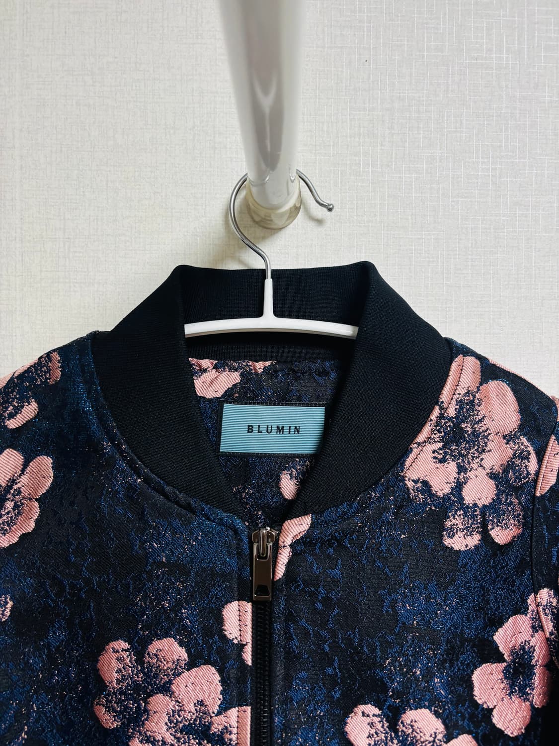 블루민 BLUMIN 플라워 자카드 블루종 자켓 상품이미지2