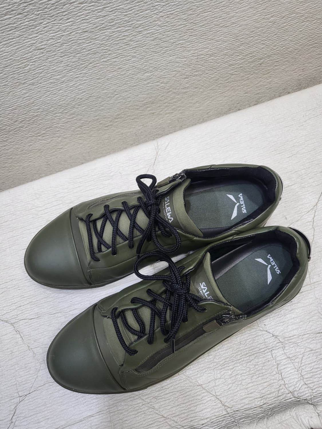 살레와 스니커즈 정품 280사이즈 상품이미지9