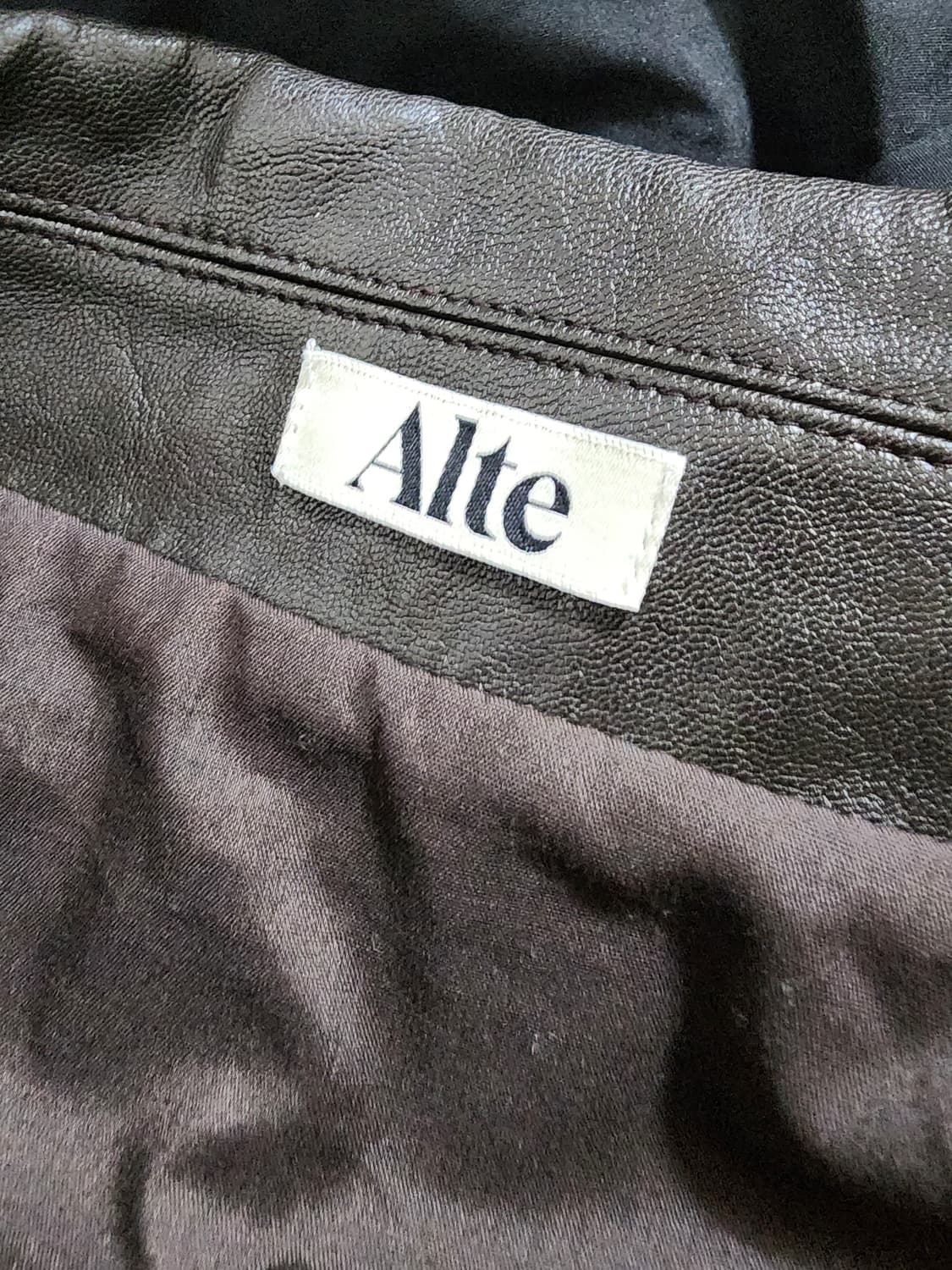 23fw 알테 Alte 브라운  봄버 자켓 상품이미지8