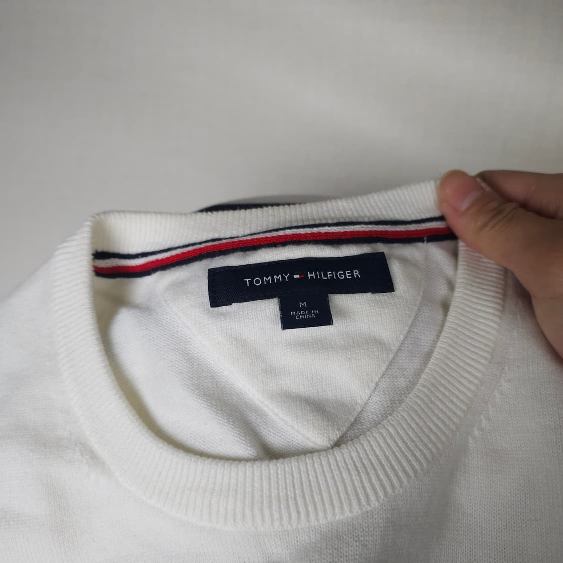 타미힐피거 라운드니트티 남자95사이즈  상품이미지3