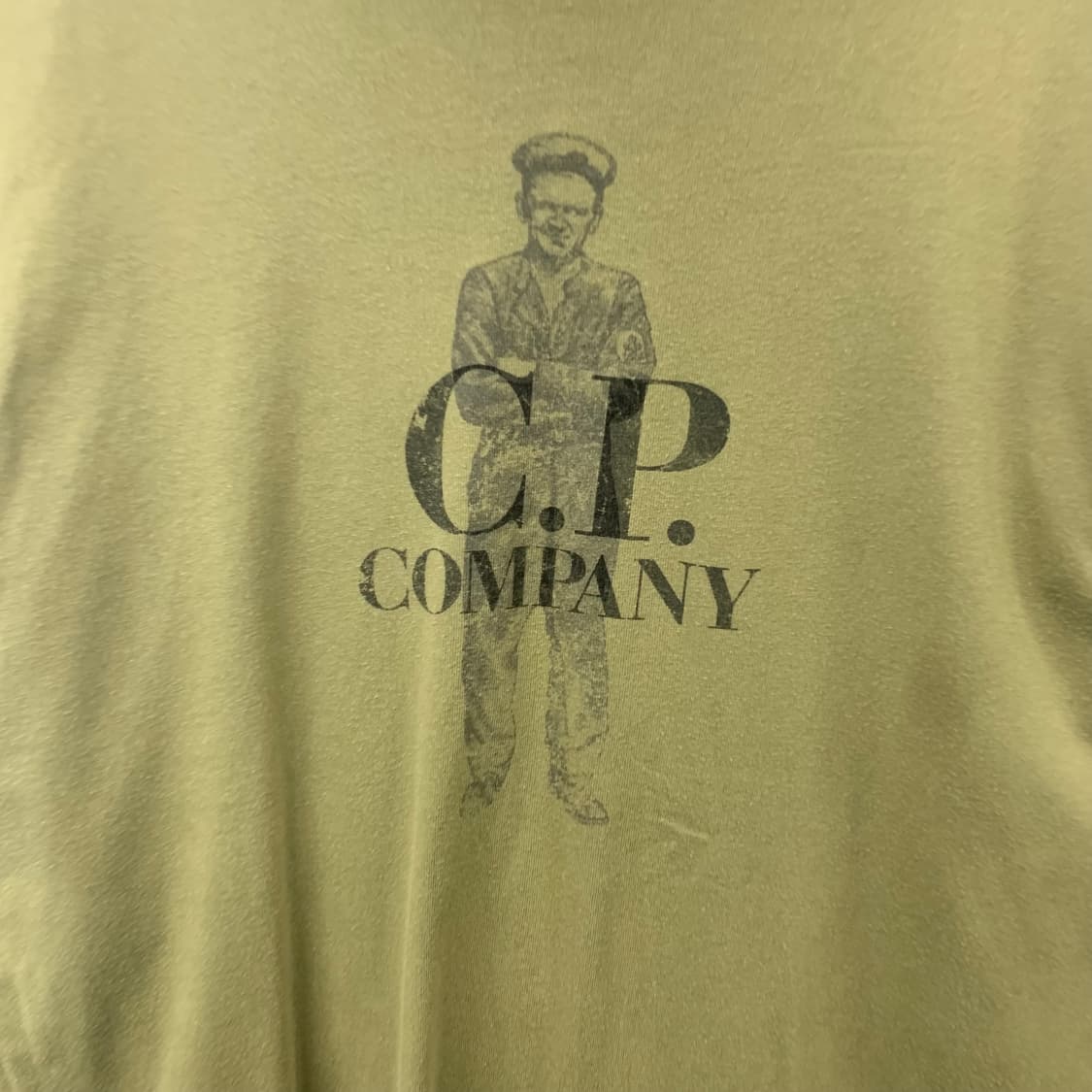 Cp컴퍼니 빅로고 카키 긴팔티 롱 슬리브 상품이미지3