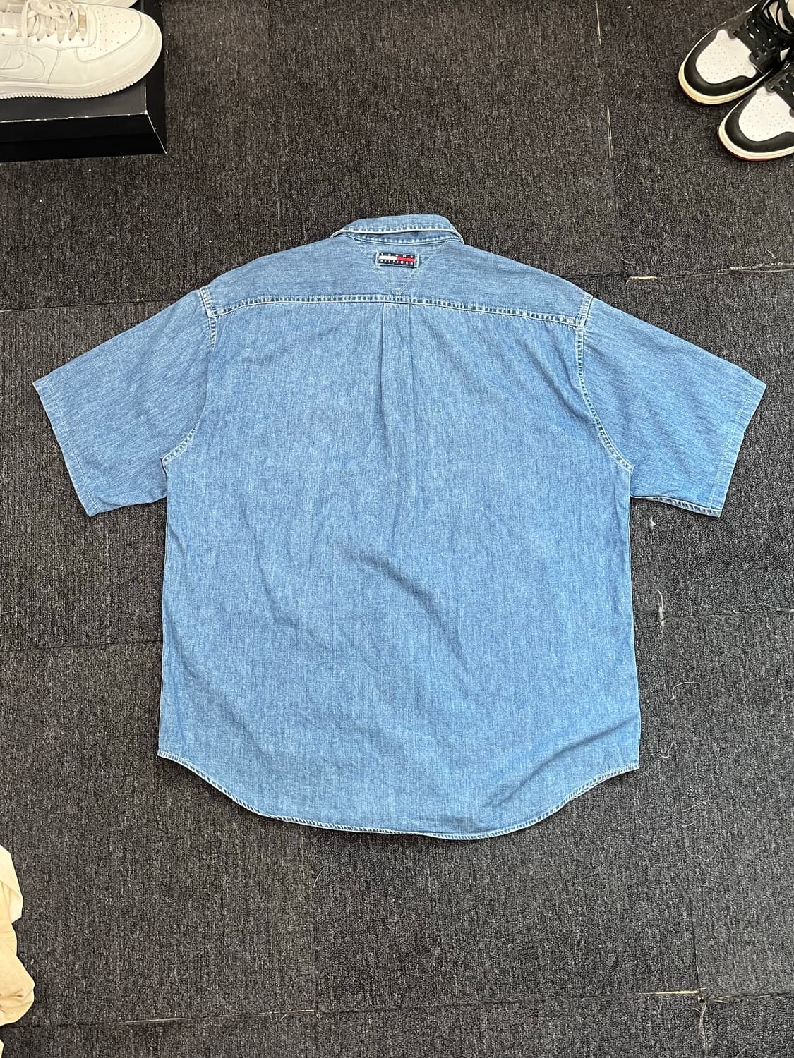 타미힐피거 데님 반팔 셔츠 상품이미지3