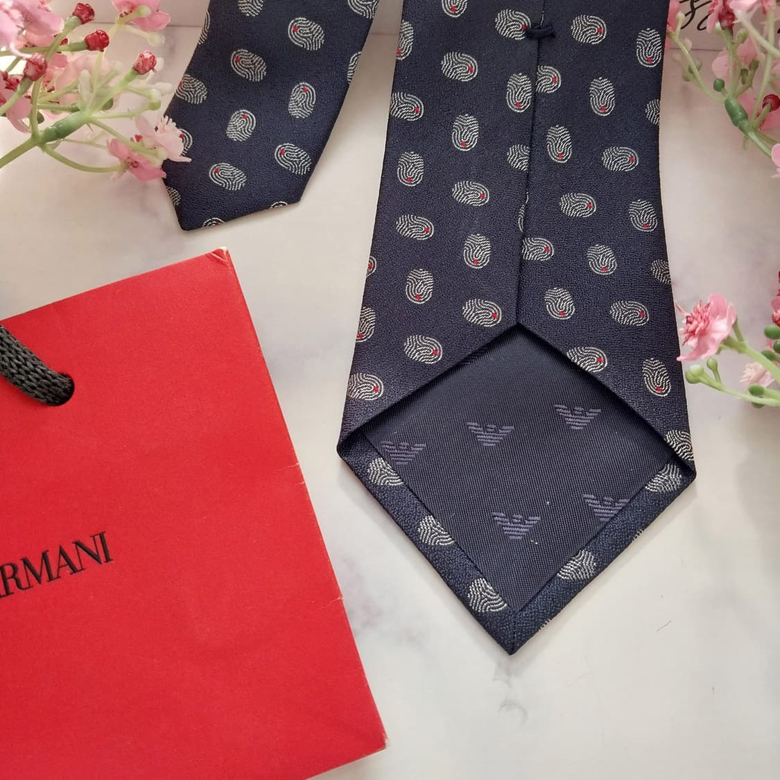 엠포리오 아르마니 실크 지문 패턴 넥타이 7.9cm A+등급 K1399
 상품이미지7