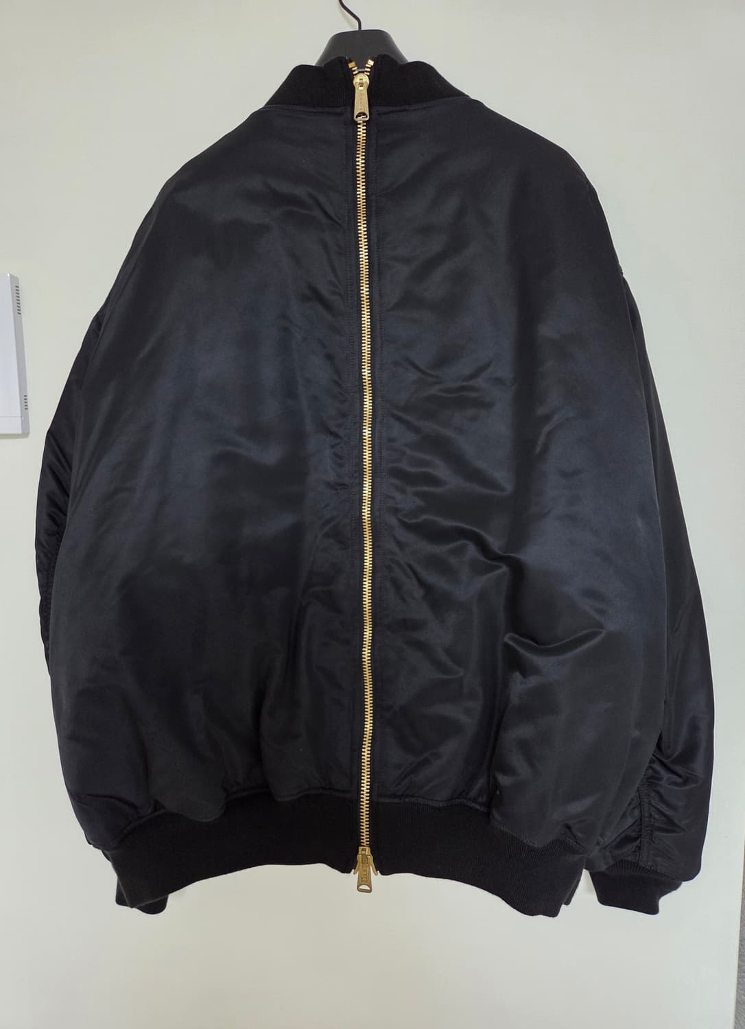 베트멍 알파인더스트리 리버시블 봄버 ma1 상품이미지2