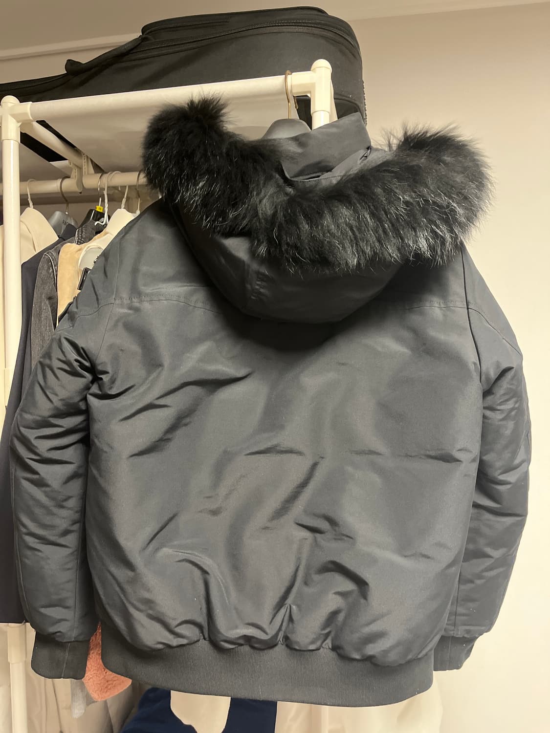 다이나핏 봄버 패딩 상품이미지2