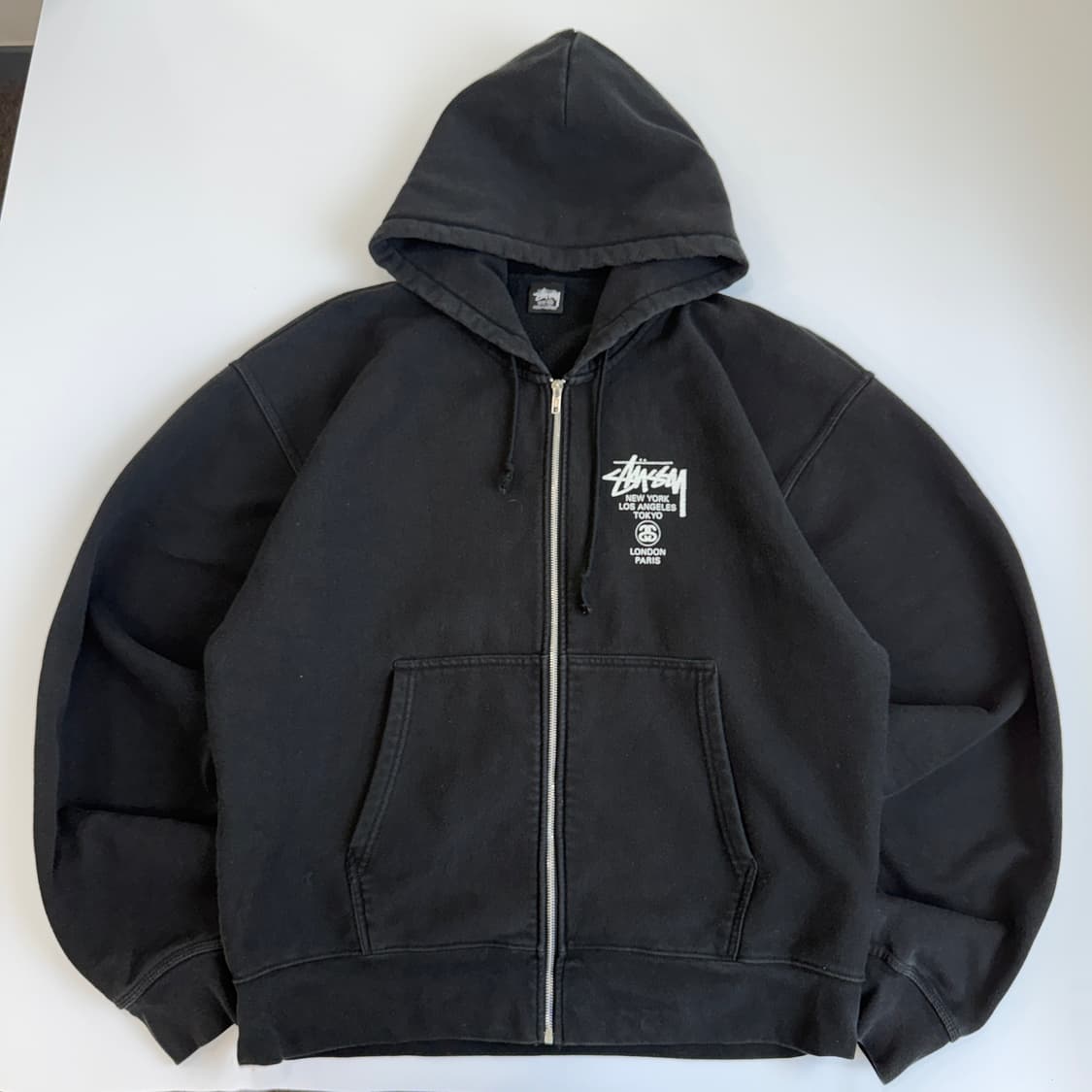 Stussy  스투시 월드투어 블랙 후드집업 상품이미지1