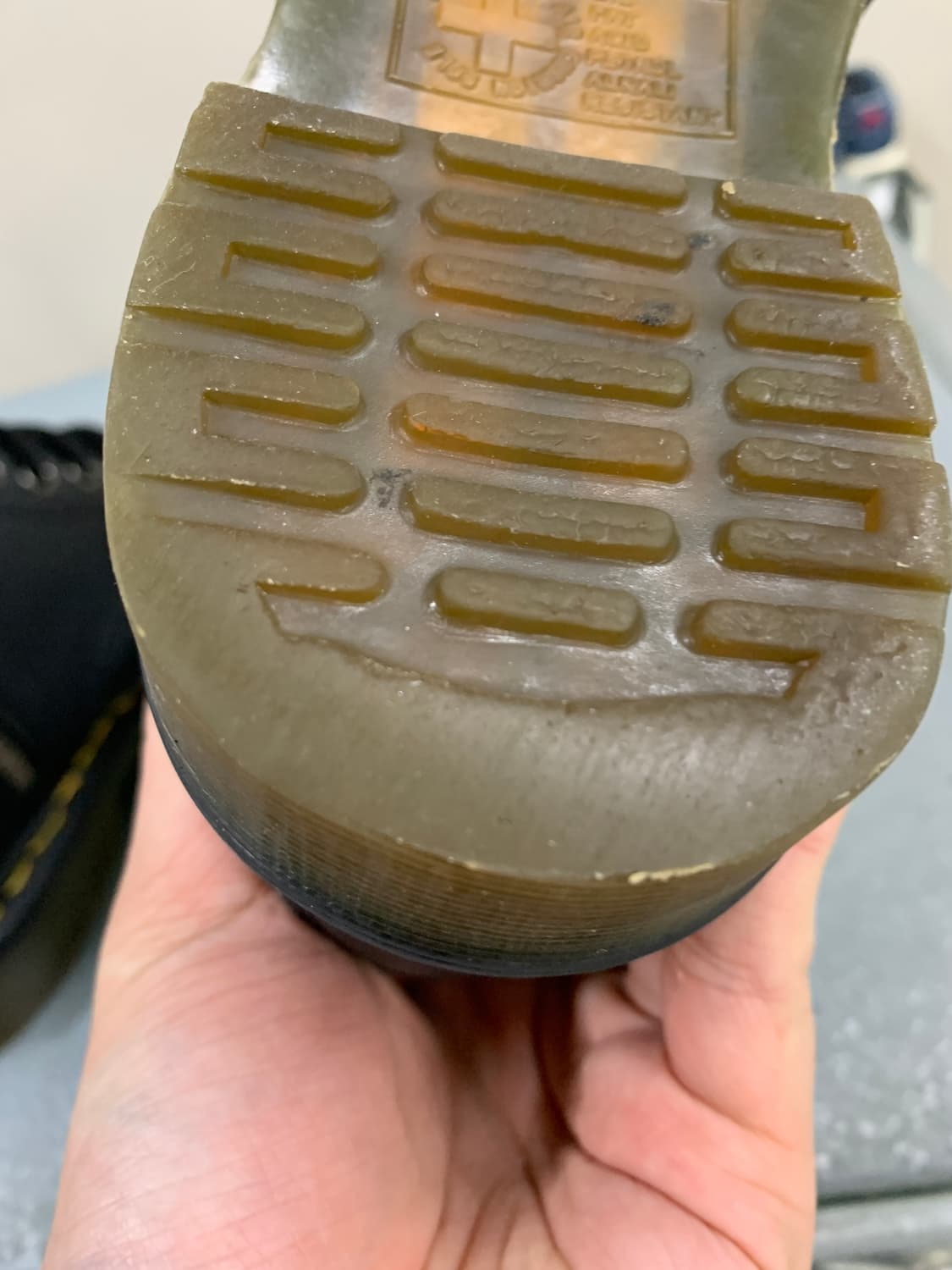 닥터마틴 1460 8홀 부츠 블랙 UK4(230) 상품이미지10