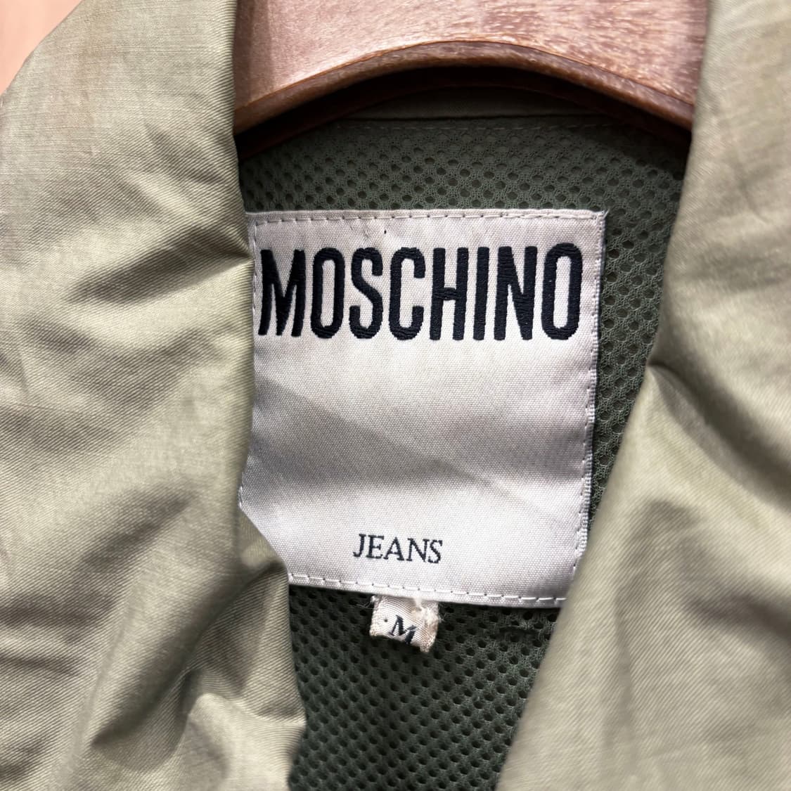 모스키노 진스 미디 집업 자켓 사이드 지퍼 포켓 안감 메쉬 디테일 카키 상품이미지7