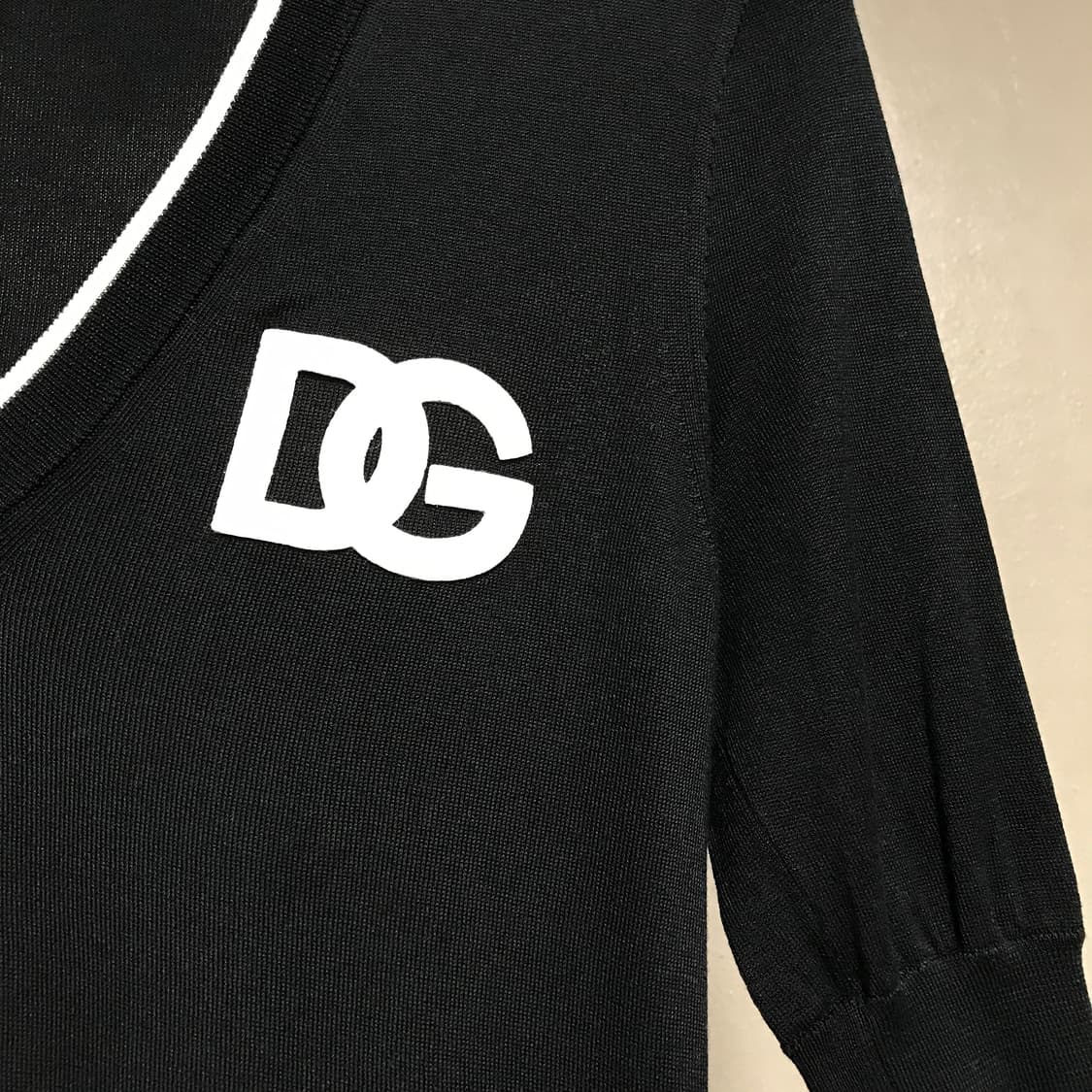 돌체앤가바나 브이넥 반팔 니트 82(W) 상품이미지4