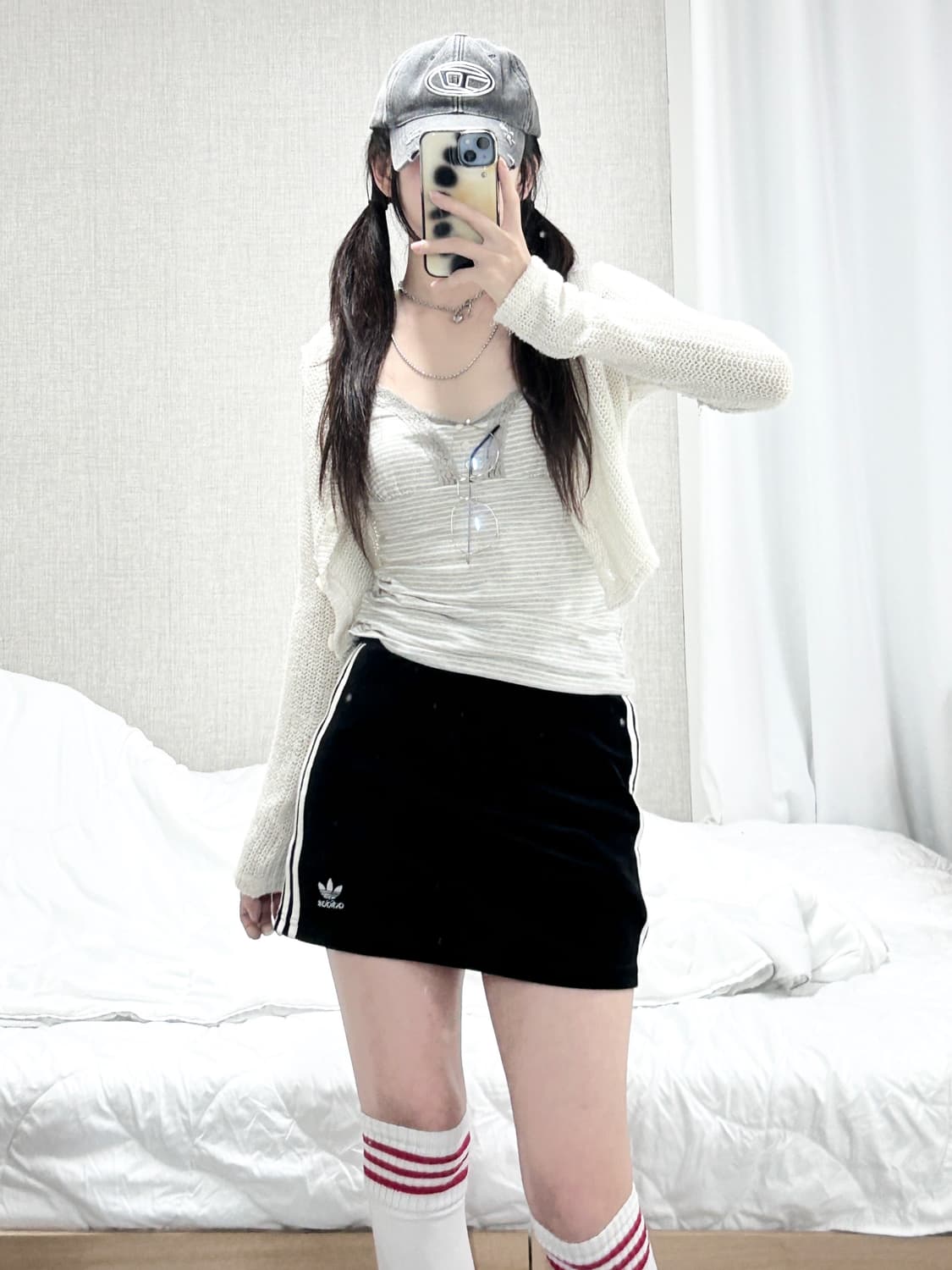 아디다스 블랙 삼선 벨벳 스커트 상품이미지3