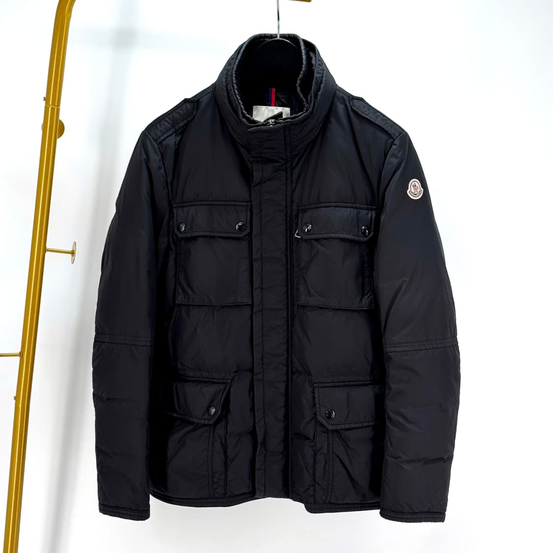 [2사이즈] 몽클레어 견장 패딩 집업 자켓 블랙 상품이미지4