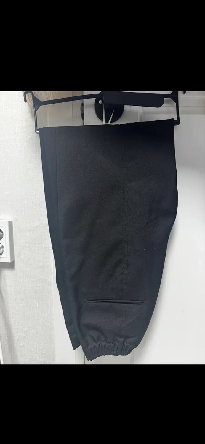 무료배송) 르마드 세미 벌룬 투턱 팬츠 블랙 1 size 상품이미지1