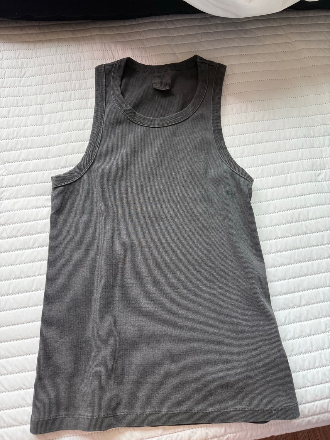 에스파이x우연 빈티지 슬리브리스 판매합니다 상품이미지1