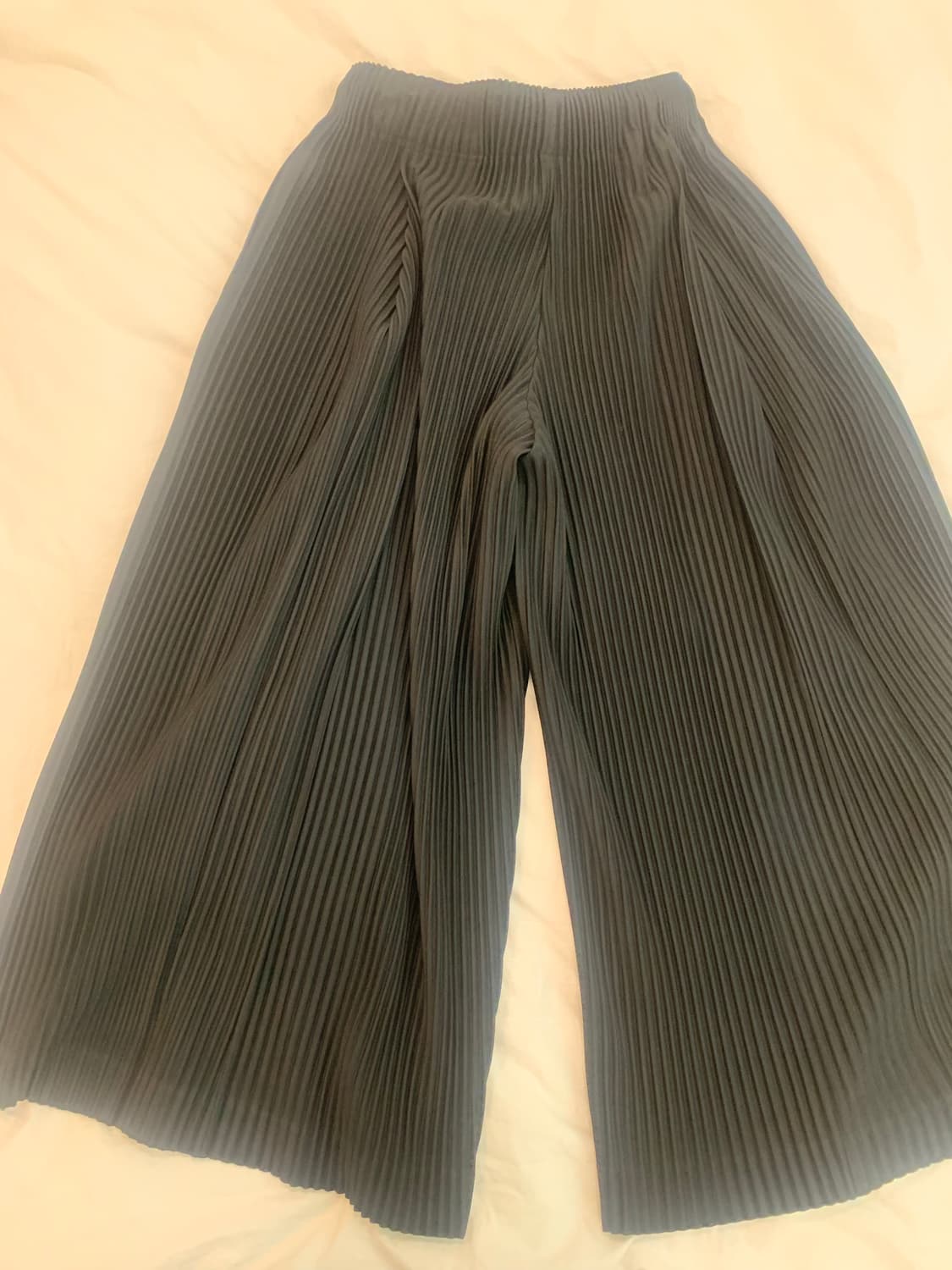 옴므플리세 하카마 블랙 1 상품이미지5