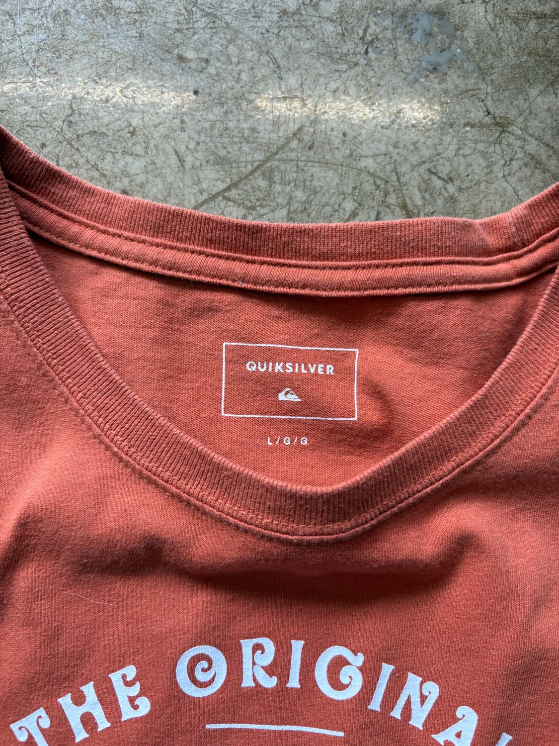 퀵실버 자수 반팔 티셔츠 상품이미지3