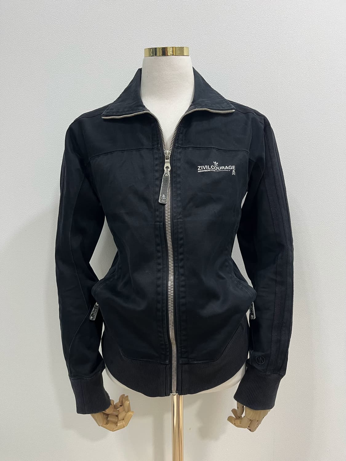 [85]아디다스X카즈키X네이버후드 트랙탑 져지 블랙 상품이미지2