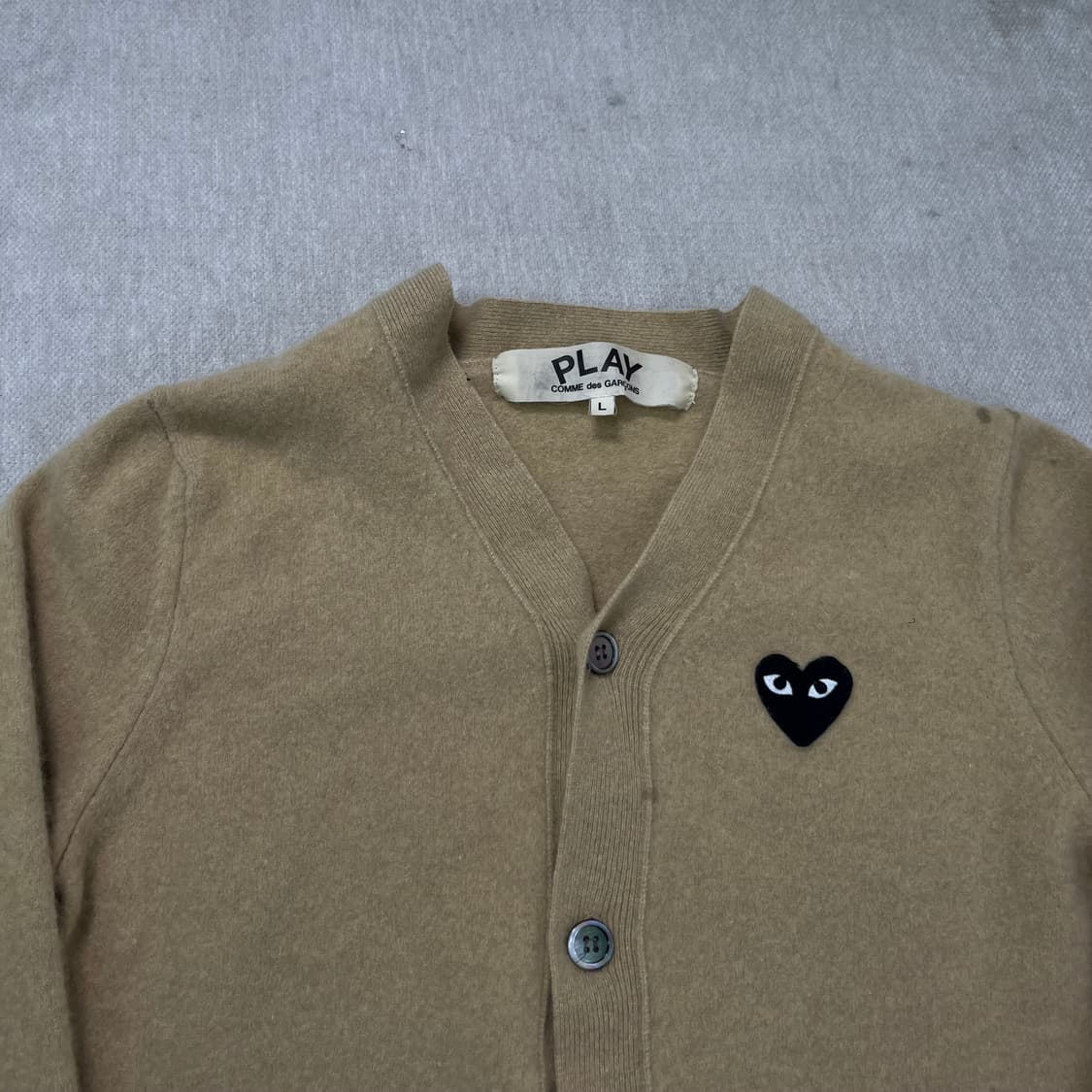 W 95 꼼데가르송 베이지 울 가디건 상품이미지2