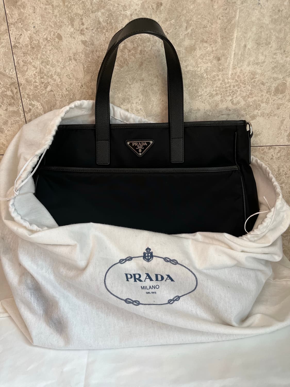 프라다 블랙 나일론 토트백 정품 상품이미지1