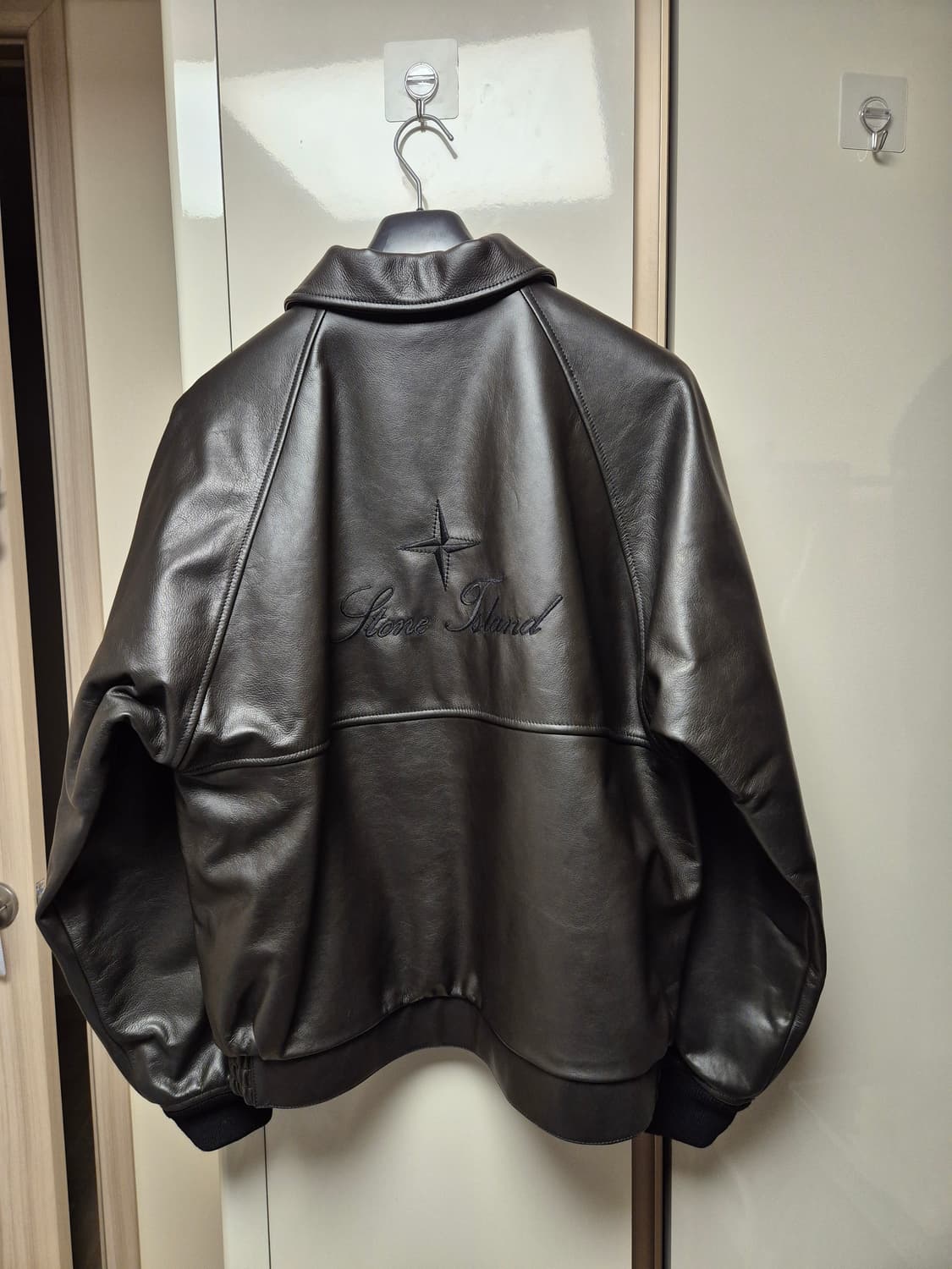 슈프림 스톤아일랜드 레더 봄버 자켓 L 상품이미지6