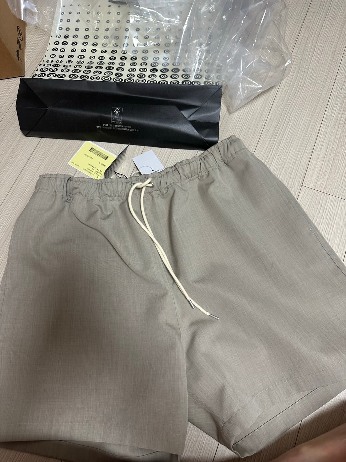 오라리 울맥스 쇼츠 4 새상품 상품이미지8